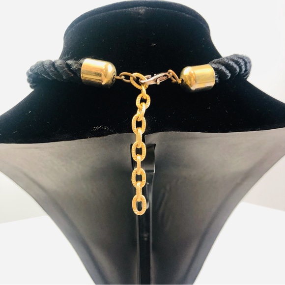 Vintage 80s Black Rope Gold Medallion Choker - Picture 5 of 16